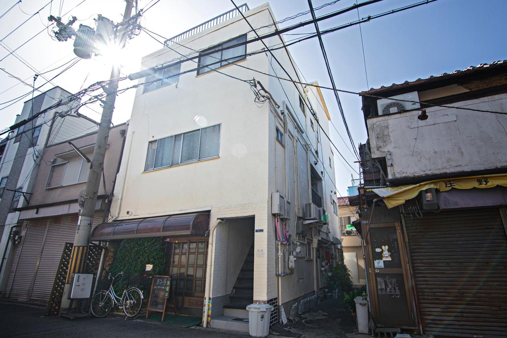 ＠home天下茶屋３f〜駅まで徒歩5分・最大6人・グループ旅行最適＊浴室＋トイレ＋洗面所＊2 Appartement Ōsaka